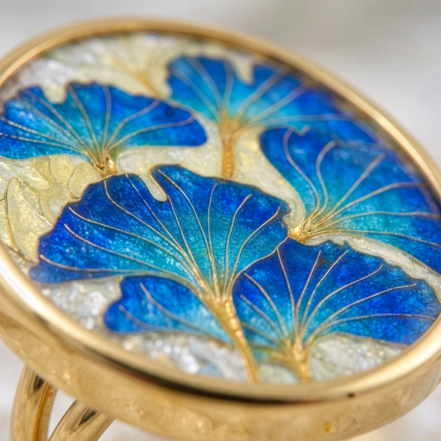 Cobalt Ginkgo